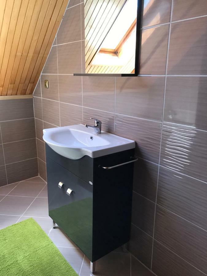 Rozsavoelgy Apartman Balatonlelle Bagian luar foto